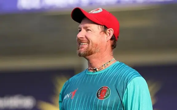 Lanse Klusener takes pride in balance between bat and ball at Ekana Stadium in Lucknow